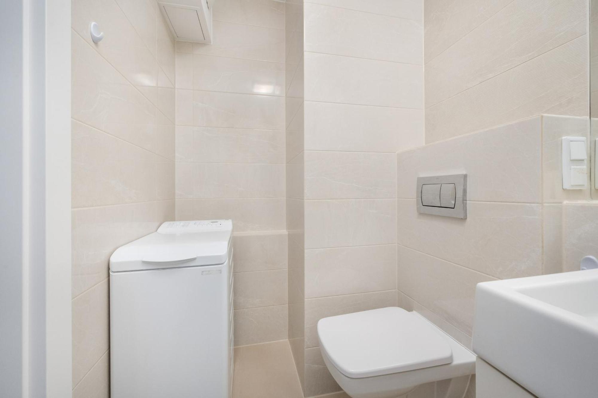 Klasyczny Apartament Z Balkonem We Wroclawiu By Noclegi Renters Екстер'єр фото