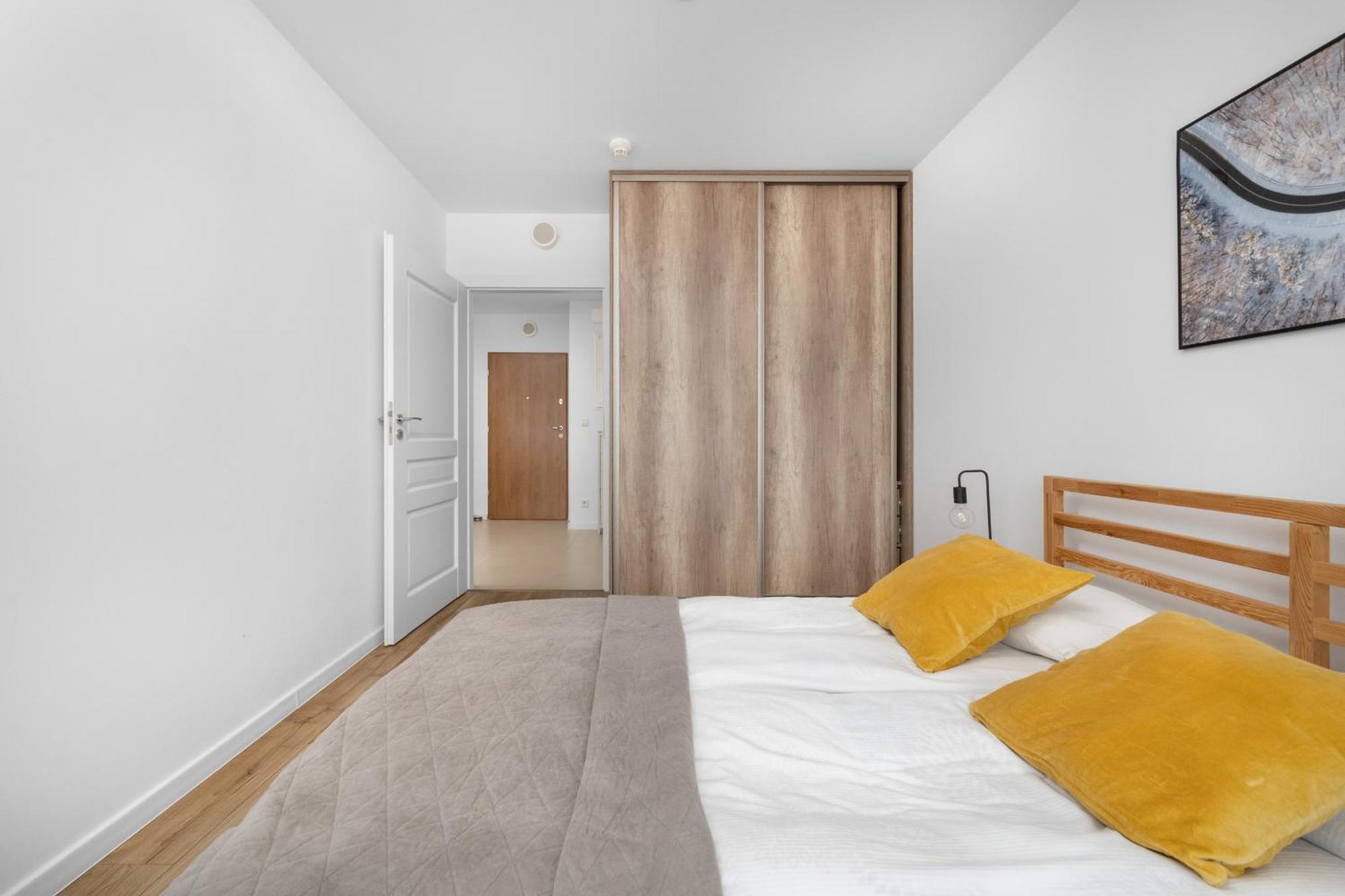 Klasyczny Apartament Z Balkonem We Wroclawiu By Noclegi Renters Екстер'єр фото